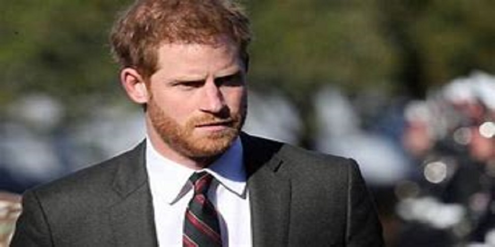 Prince Harry Spotted Looking ‘glum’ As He Returns To The US Following ...