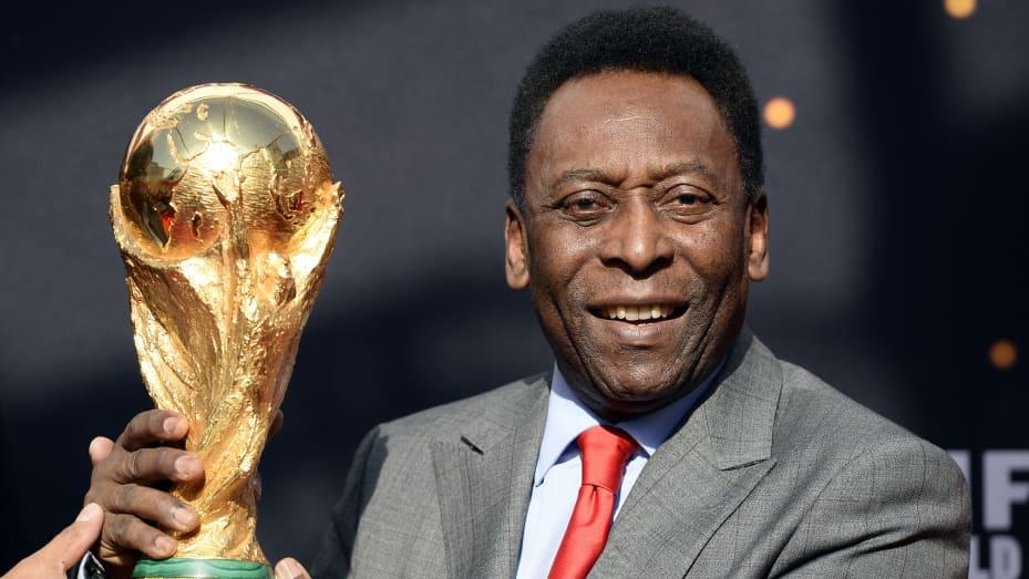 Pele dies